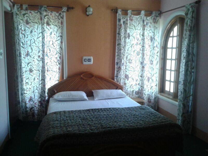 Asif Guest House Сринагар Номер фото